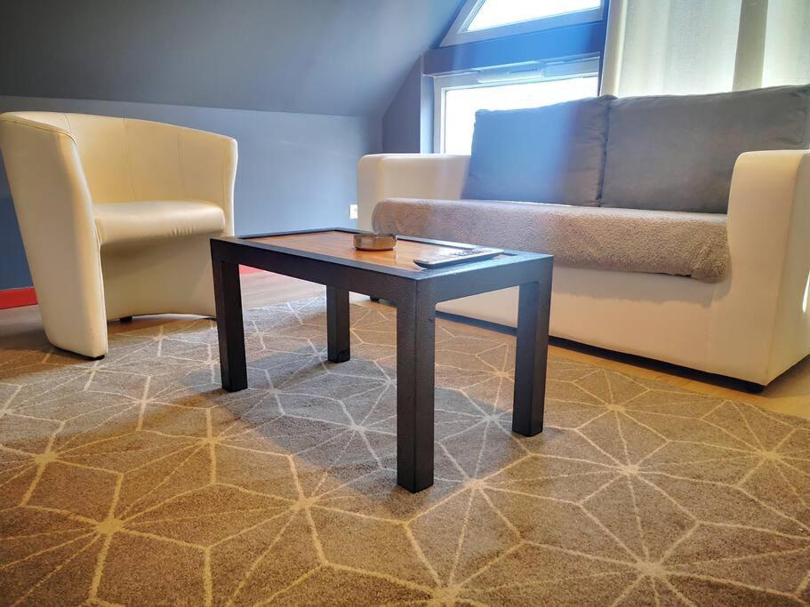 No2 Appartement Entier Sweet Et Cosy Parking Gratuis Hérouville-Saint-Clair Екстериор снимка